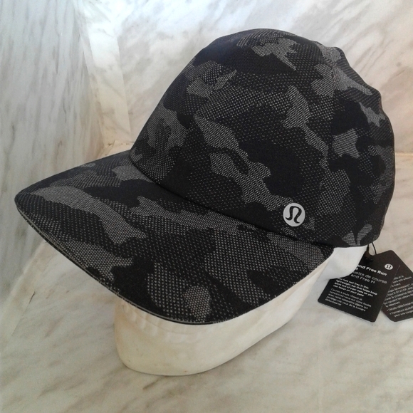 LULULEMON Fast & free Run Hat cap Camo unisex NWT